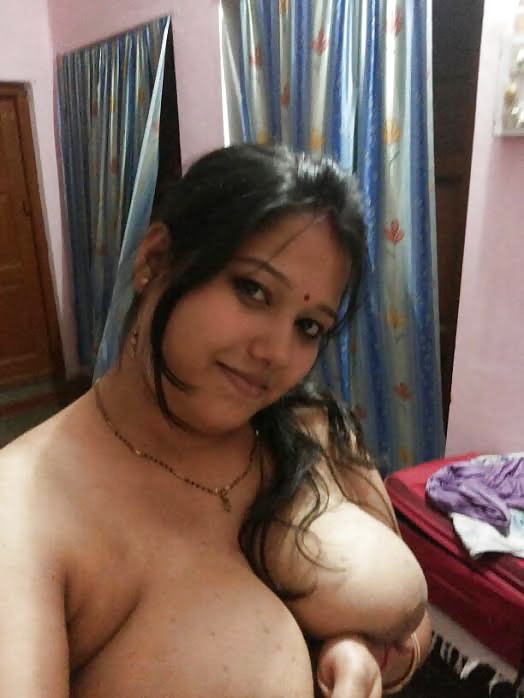 कॉलेज की जुगाड़ लड़कियां - College sex // Indiansexstories2